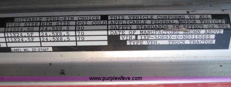 image for item 6166 1992 Peterbilt Conventional 379 dump truck