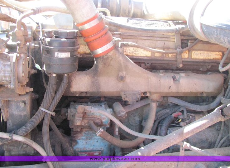 image for item 6166 1992 Peterbilt Conventional 379 dump truck