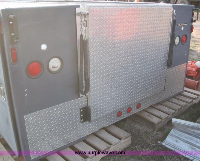 image for item 6168 Astoria 16' service bed