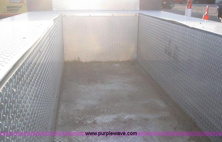 image for item 6168 Astoria 16' service bed