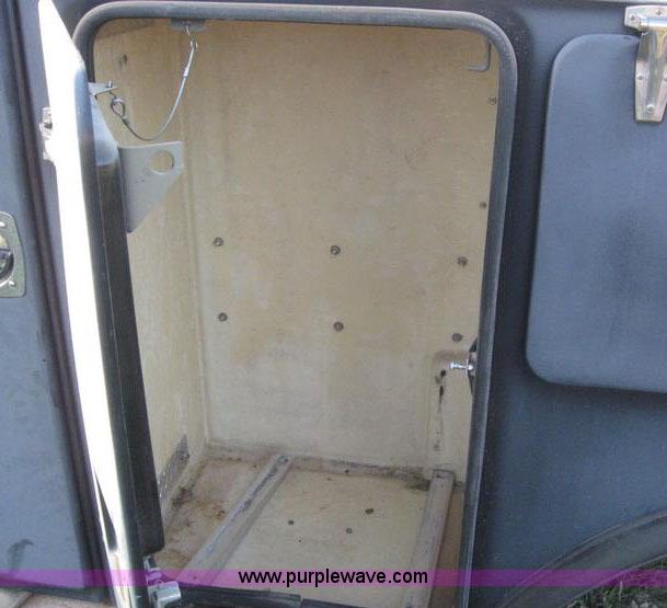 image for item 6168 Astoria 16' service bed