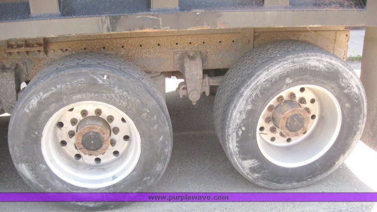 image for item 6182 1999 Peterbilt Conventional 379 dump truck