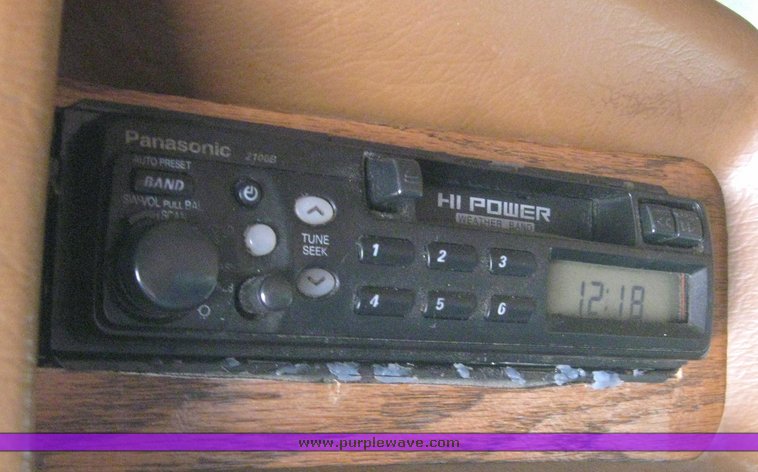 image for item 6182 1999 Peterbilt Conventional 379 dump truck