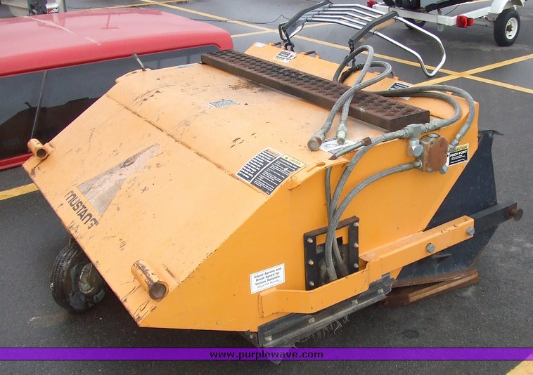 Mustang skid steer sweeper collector in Manhattan, KS Item 6663 sold