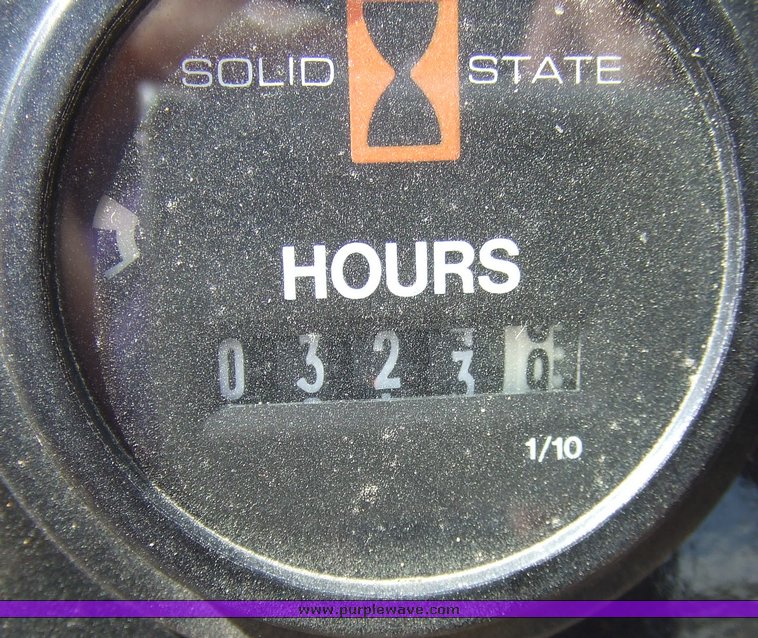 image for item 6709 2001 Vermeer BC625A chipper shredder