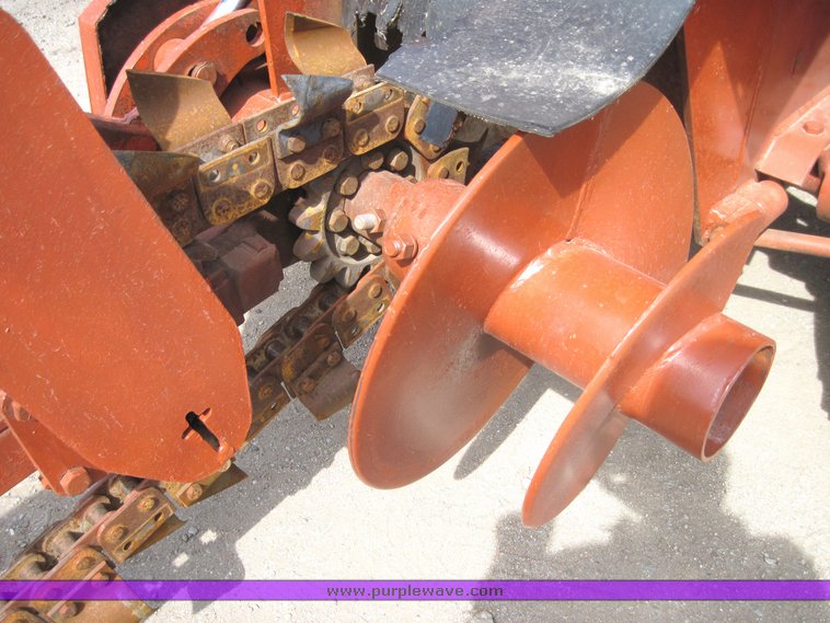 image for item 6751 Ditch Witch 5010 trencher