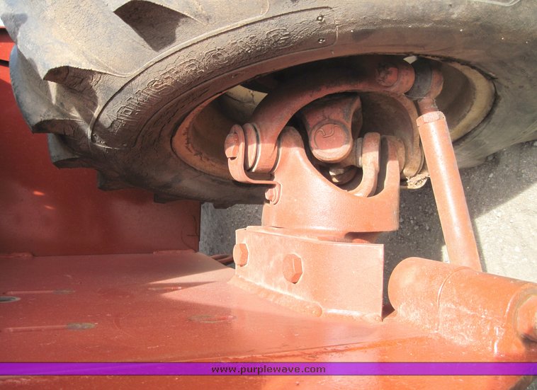 image for item 6751 Ditch Witch 5010 trencher