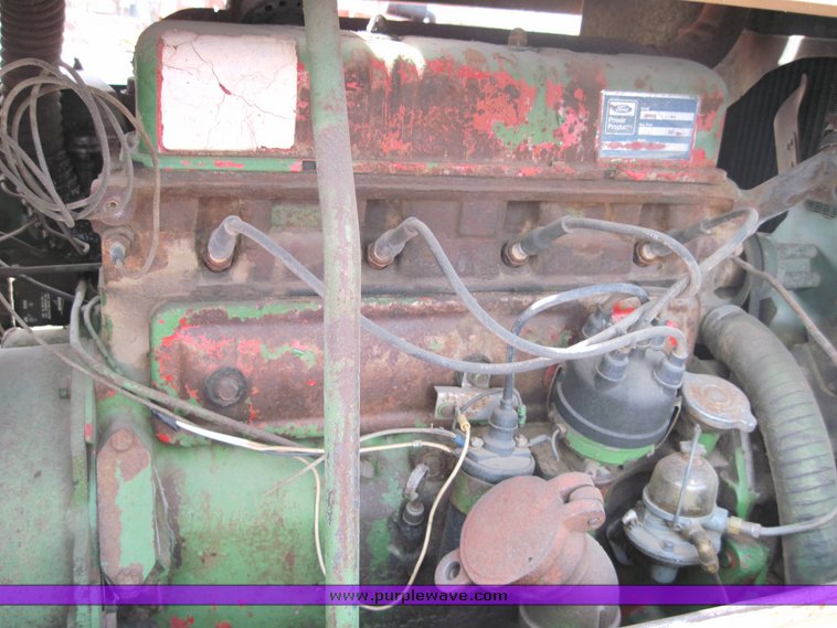 image for item 6752 Sullair air compressor