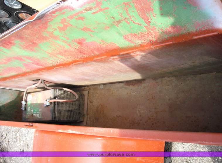 image for item 6752 Sullair air compressor