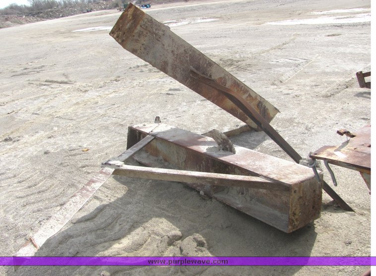 image for item 6760 Wemco sand screw