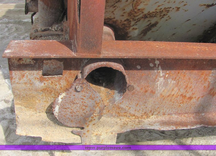 image for item 6760 Wemco sand screw