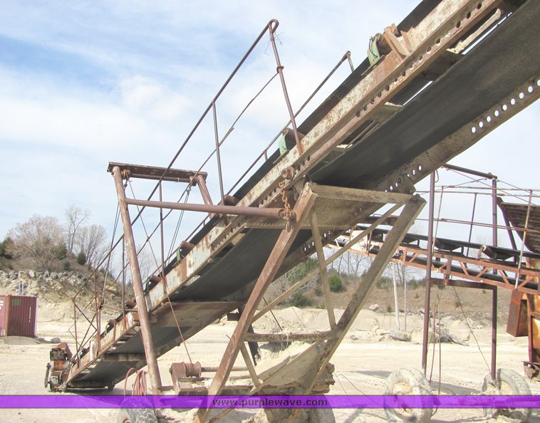 image for item 6762 Shop built conveyor