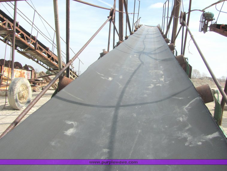 image for item 6762 Shop built conveyor