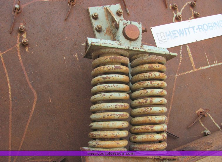 image for item 6765 Hewit Robins V-14 screen