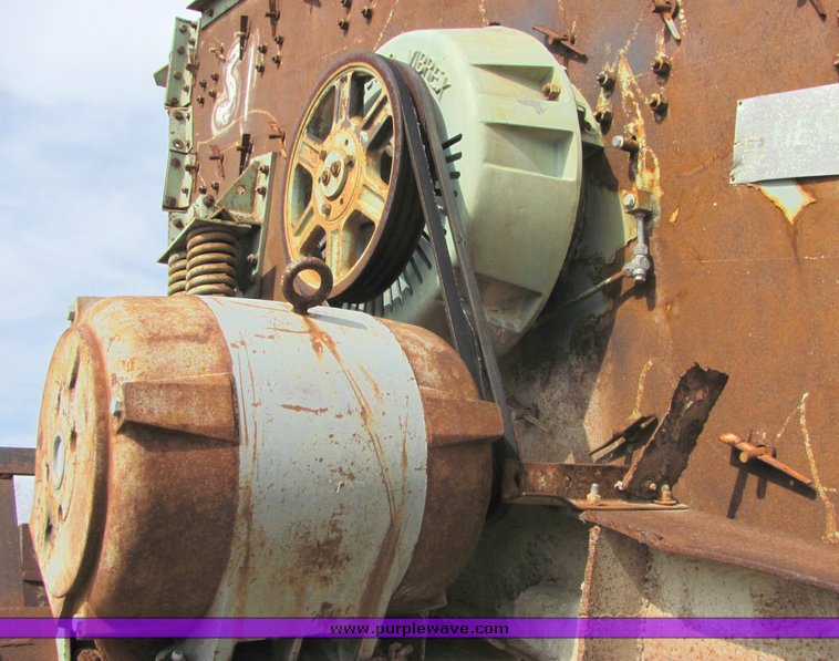 image for item 6765 Hewit Robins V-14 screen