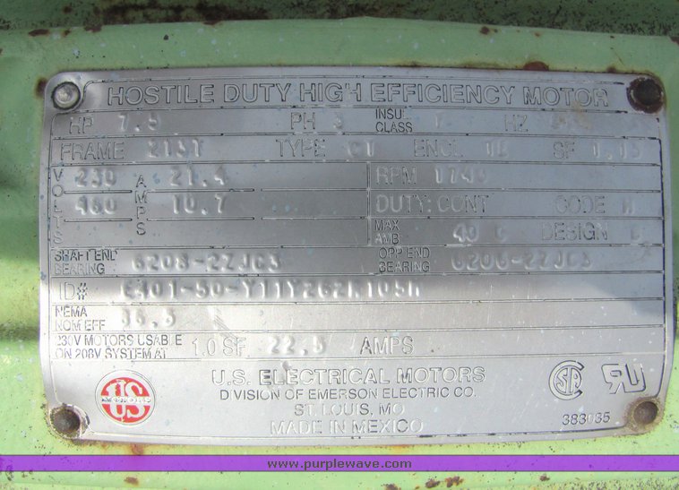 image for item 6766 Universal 4136 hammer mill