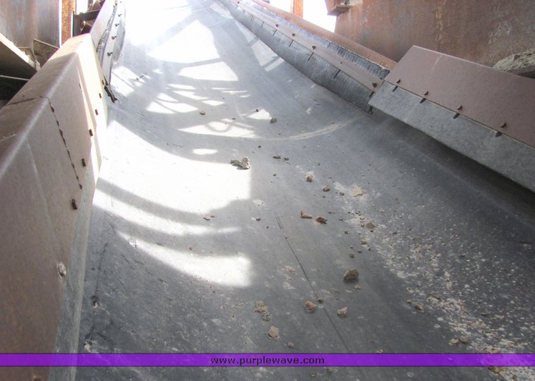 image for item 6767 1974 Hewit-Robins impact crusher and feeder