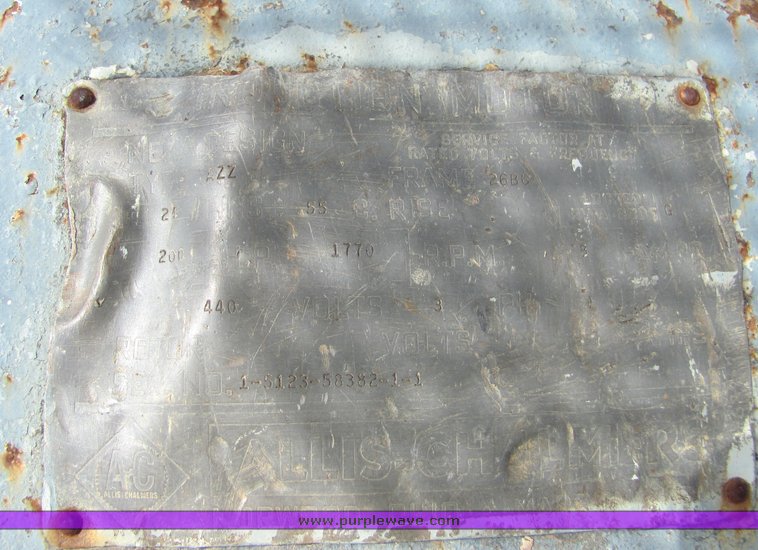 image for item 6767 1974 Hewit-Robins impact crusher and feeder