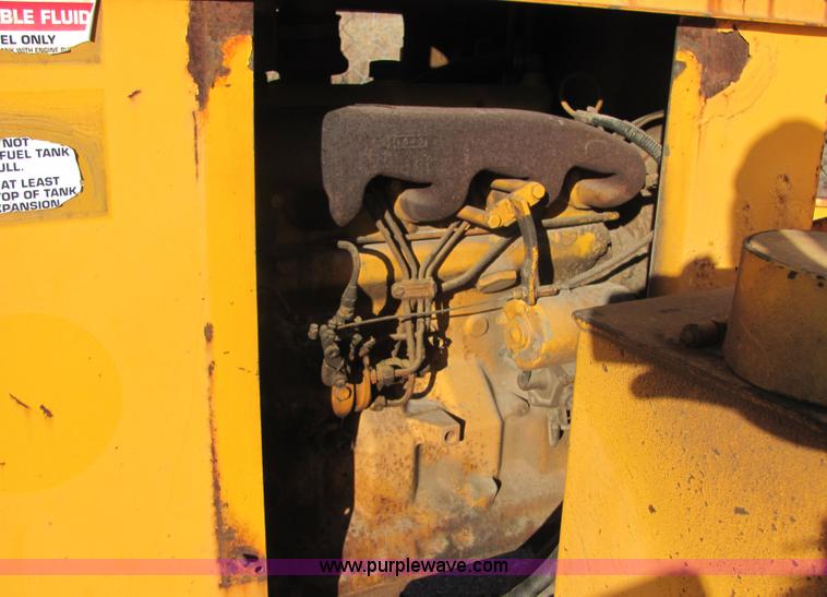 image for item 6770 Brush Bandit 250 chipper