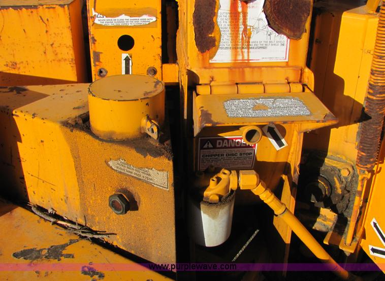 image for item 6770 Brush Bandit 250 chipper