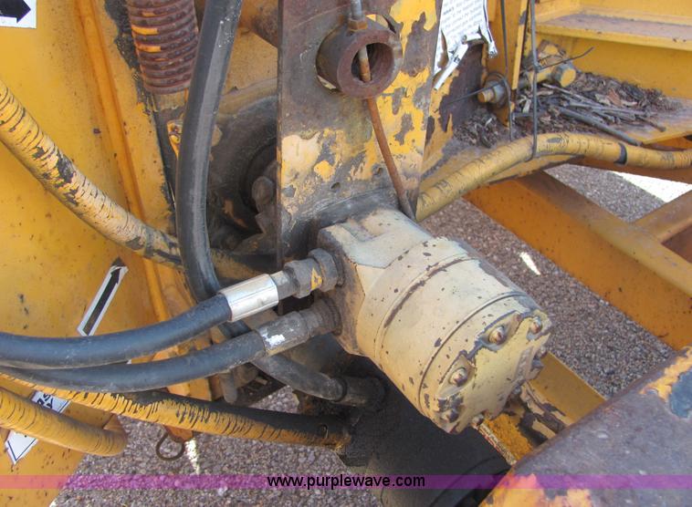 image for item 6770 Brush Bandit 250 chipper