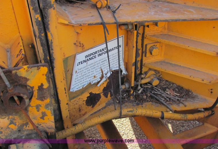 image for item 6770 Brush Bandit 250 chipper