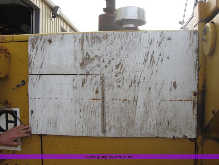 image for item 9006 1976 Caterpillar 930 wheel loader