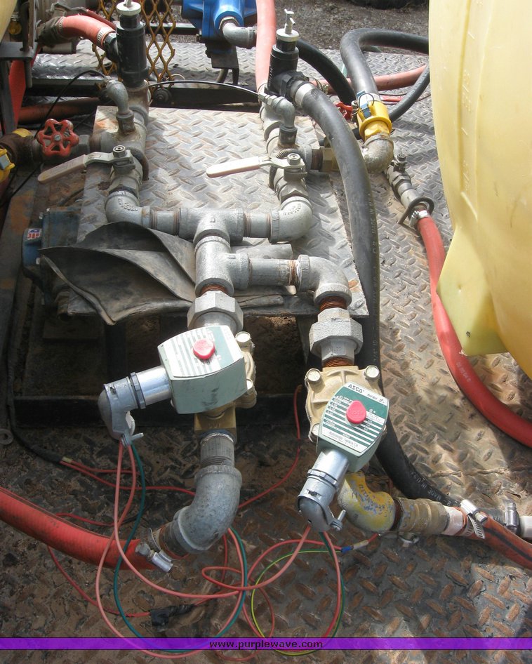 image for item 9009 1981 Chevrolet Customer Deluxe 30 spray truck