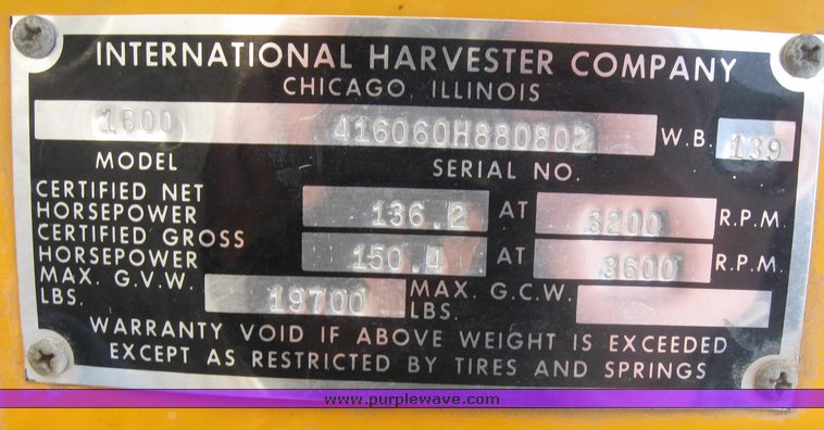 image for item 9010 1969 International Loadster 1600 spray truck