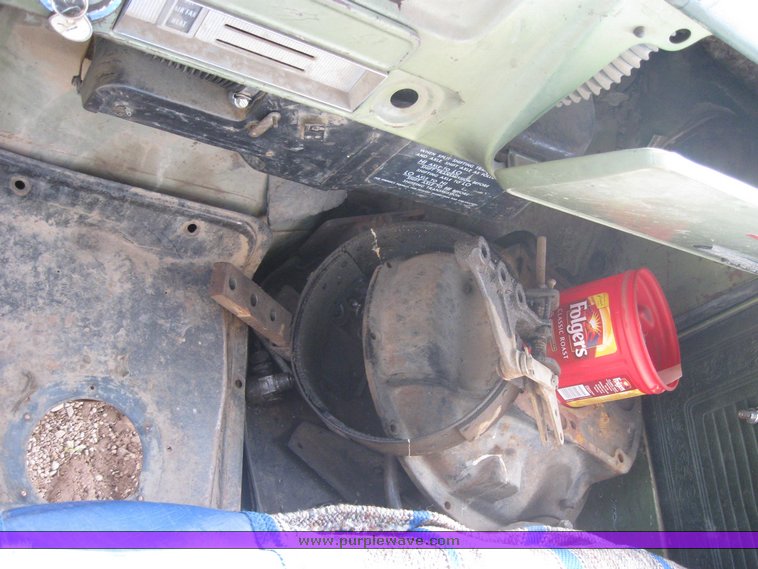 image for item 9011 1970 Chevrolet C-60 winch truck