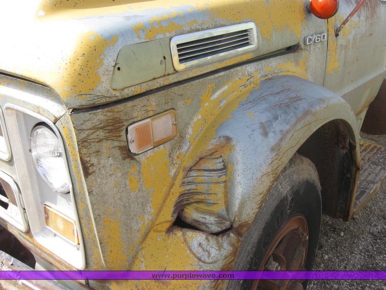 image for item 9011 1970 Chevrolet C-60 winch truck