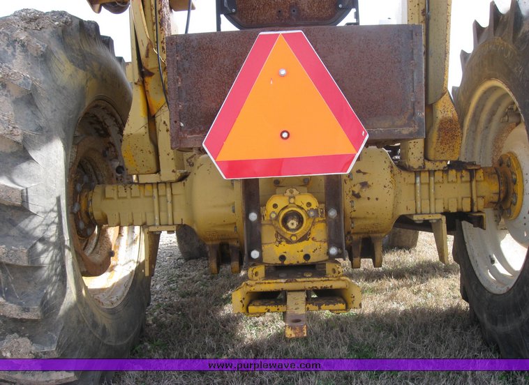 image for item 9012 Tiger Special 5600 tractor