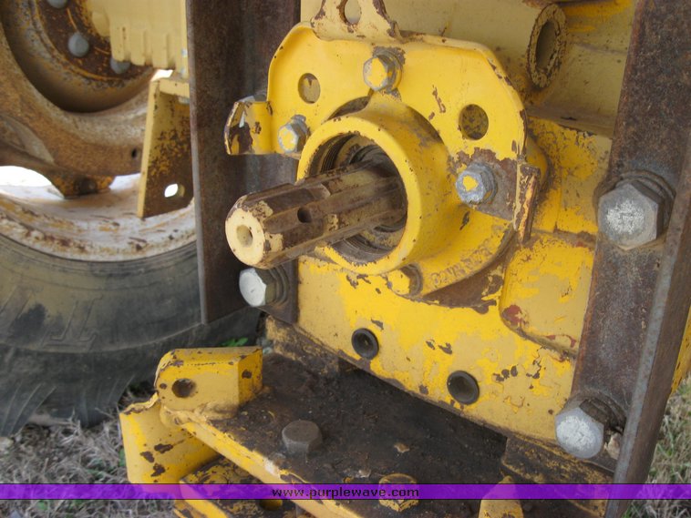 image for item 9012 Tiger Special 5600 tractor