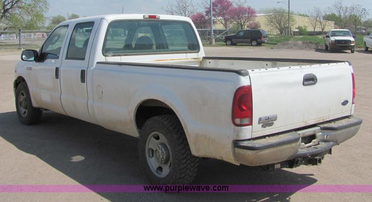 image for item 9039 2005 Ford F350 Super Duty pickup