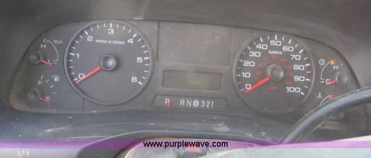 image for item 9039 2005 Ford F350 Super Duty pickup