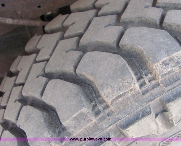 image for item 9039 2005 Ford F350 Super Duty pickup