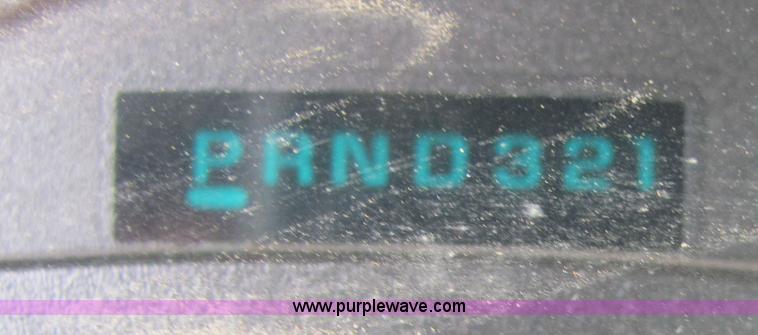 image for item 9041 2003 Chevrolet C3500 Silverado pickup