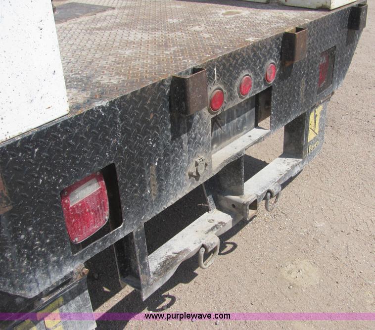 image for item 9041 2003 Chevrolet C3500 Silverado pickup