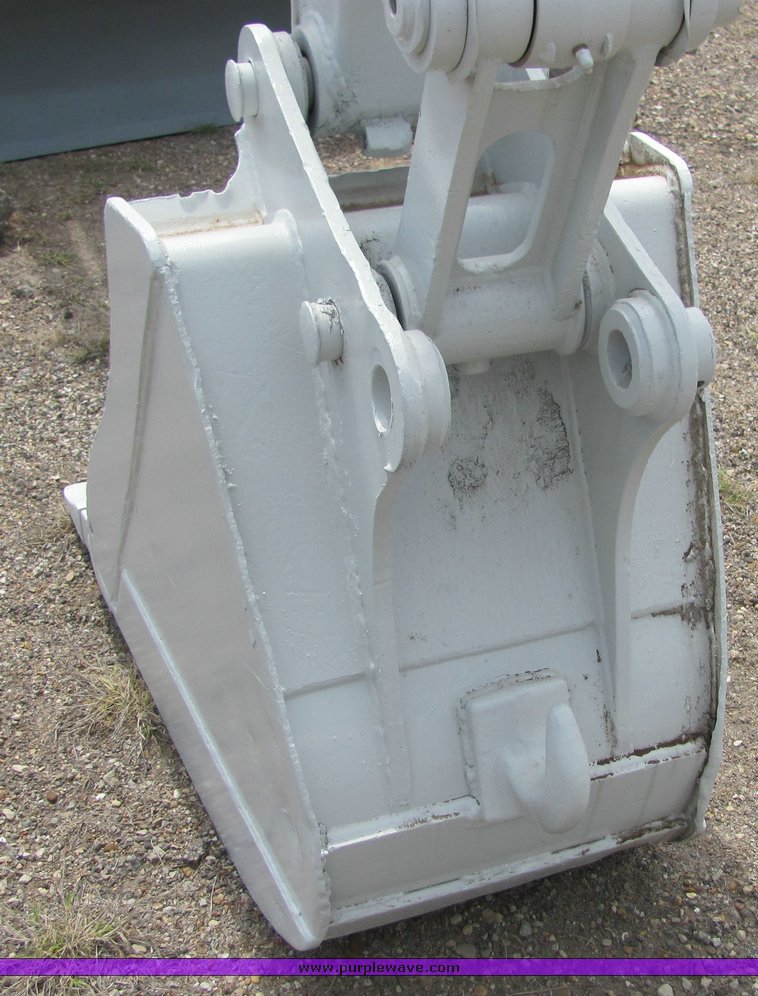 image for item 9042 2000 Takeuchi TB070 excavator