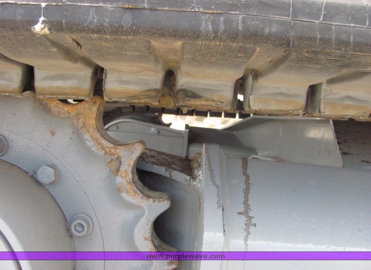 image for item 9042 2000 Takeuchi TB070 excavator