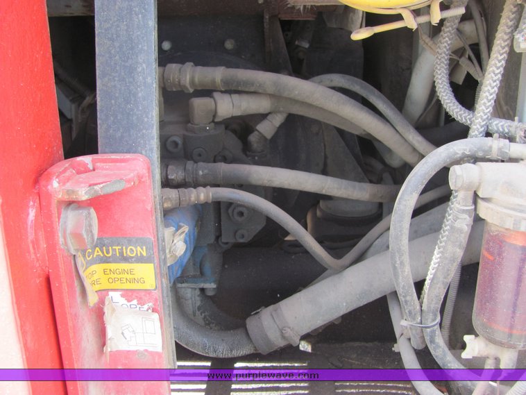 image for item 9042 2000 Takeuchi TB070 excavator