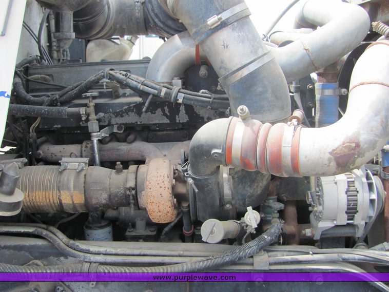 image for item 9043 1994 Kenworth Construct W900 mixer truck