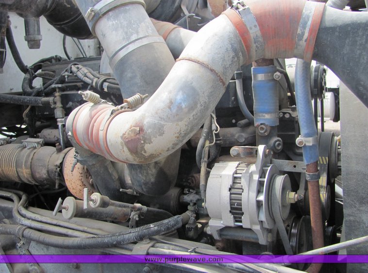 image for item 9043 1994 Kenworth Construct W900 mixer truck