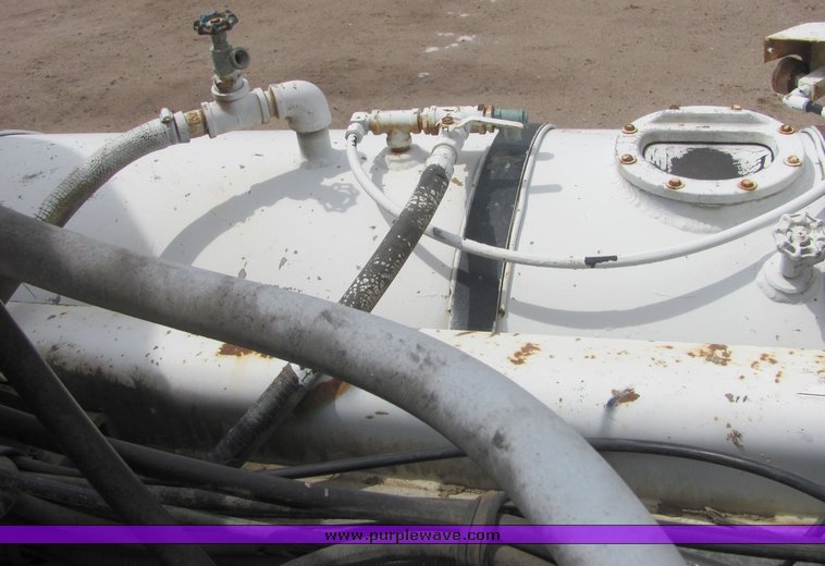 image for item 9043 1994 Kenworth Construct W900 mixer truck