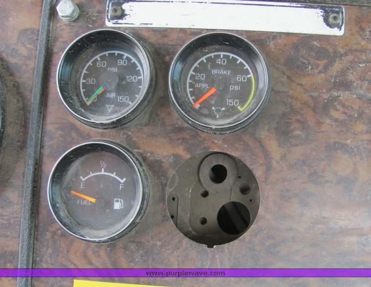 image for item 9044 1994 Kenworth Construct W900 mixer truck