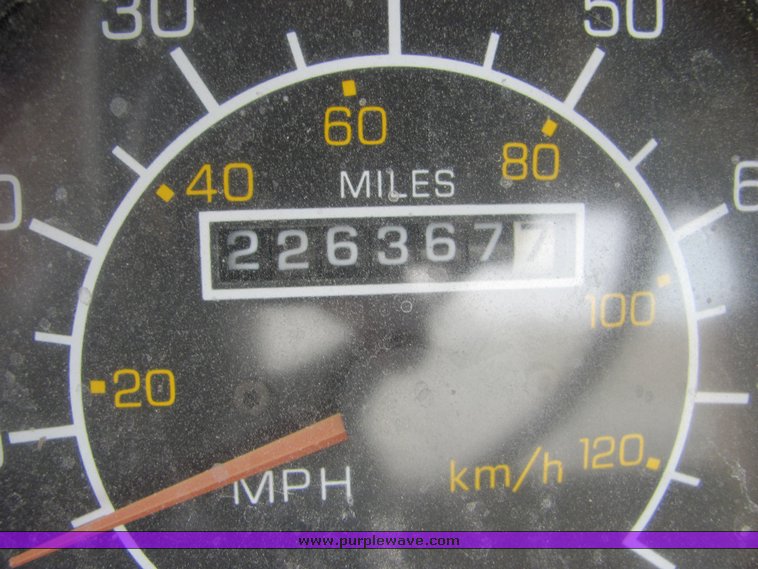 image for item 9044 1994 Kenworth Construct W900 mixer truck