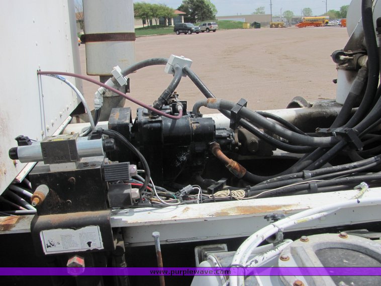 image for item 9044 1994 Kenworth Construct W900 mixer truck