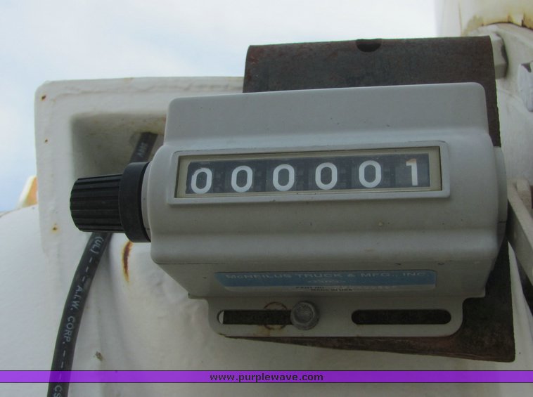 image for item 9044 1994 Kenworth Construct W900 mixer truck