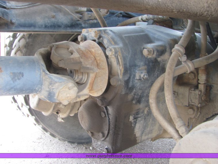 image for item 9044 1994 Kenworth Construct W900 mixer truck