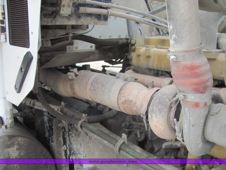 image for item 9047 1996 Kenworth Construct W900B semi truck